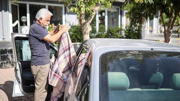 İkinci bahar hayali kabusa dönünce otomobilinde yaşamaya başladı