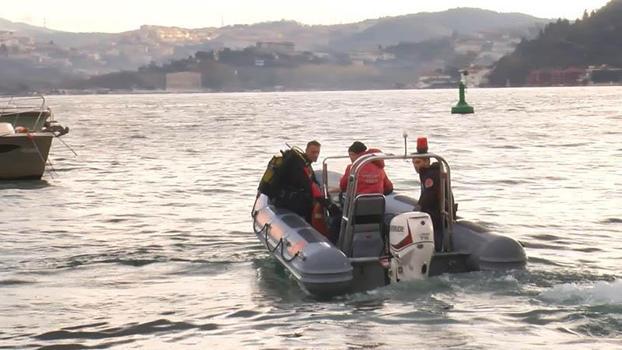 Sarıyer’de denizde kaybolan 2 kişiyi arama çalışmaları devam ediyor