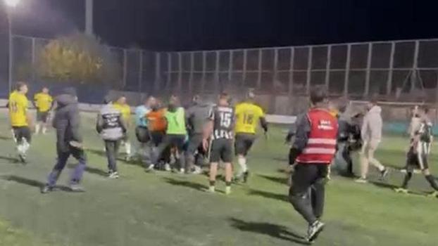 İzmir'de hakeme saldıran amatör futbolcu tutuklandı