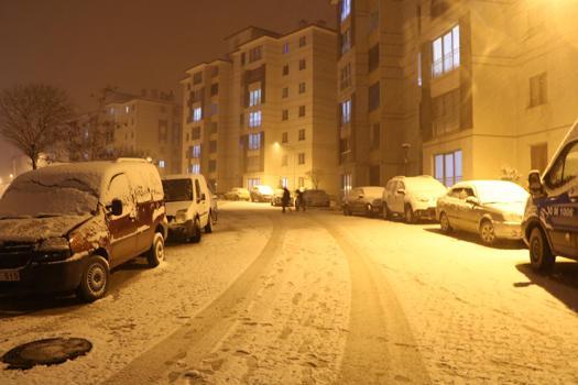 Hakkari'de okullara 'kar' tatili