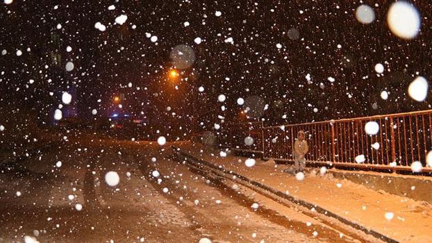 Kar yağışı etkisini gösterdi; Birçok ilde okullar tatil edildi