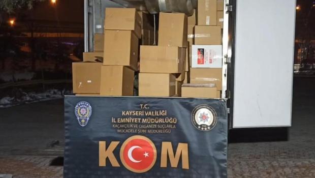 Kayseri'de 2 milyon adet kaçak makaron ele geçirildi