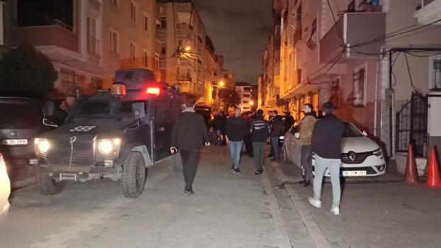 İstanbul-Esenyurt'ta operasyon düzenleyen polise silahla ateş açıldı; 1 polis yaralandı -1