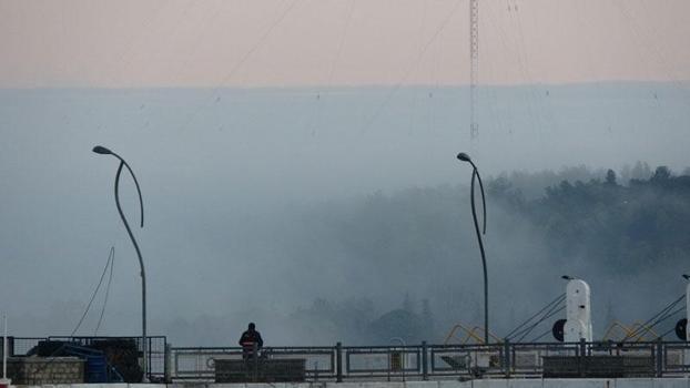 Çanakkale Boğazı’nda gemi trafiği sis nedeniyle askıya alındı