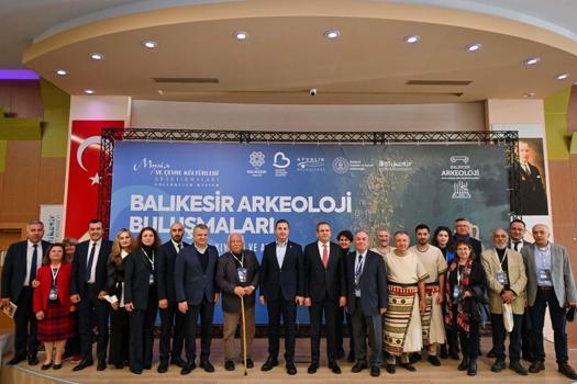 5'inci Balıkesir Arkeoloji Buluşmaları Sempozyumu başladı