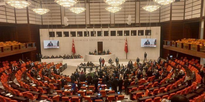 Bakan Güler: Sahadaki tüm taraflar nihai çözümün Türkiye'nin rızasından geçtiğini idrak etmiştir (2)