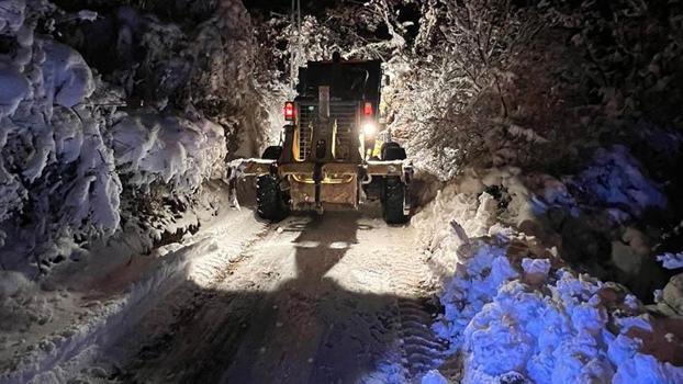 Elazığ’da 5 köy yolu ulaşıma kapandı