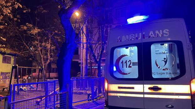 Elektrikli sobanın üzerine bırakılan mendil yangına neden oldu; 1'i bebek, 2 kişi dumandan etkilendi