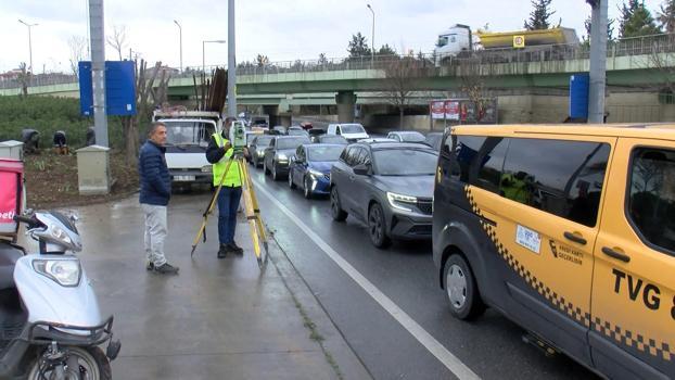 İstanbul - Bakırköy'deki sabıkalı alt geçitte kot düşürme çalışmaları başladı