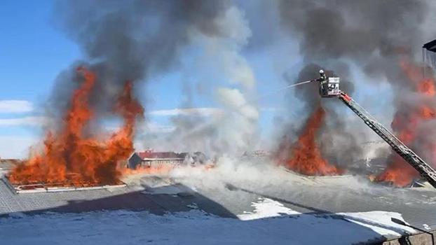 Erzurum'da tarihi Taşambarlar'da yangın