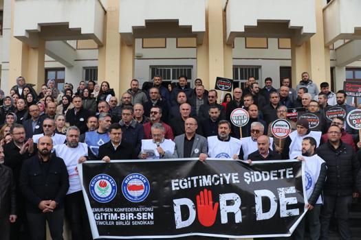 Kayseri'de veli tarafından müdür yardımcısına gerçekleştirilen saldırıya tepki