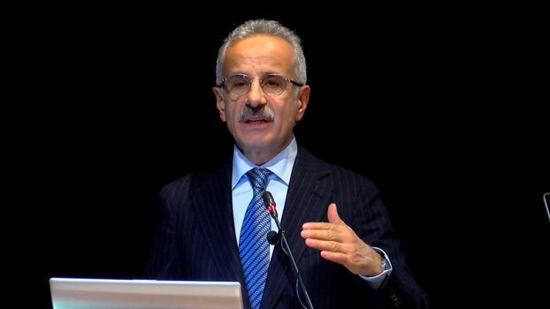 İstanbul- Bakan Uraloğlu: İstanbul Havalimanı'nın bir daha birinciliği kimseye kaptırmayacağından emin olabiliriz