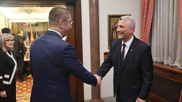 Bakan Bolat, Kuzey Makedonya Başbakanı Mickoski ile görüştü