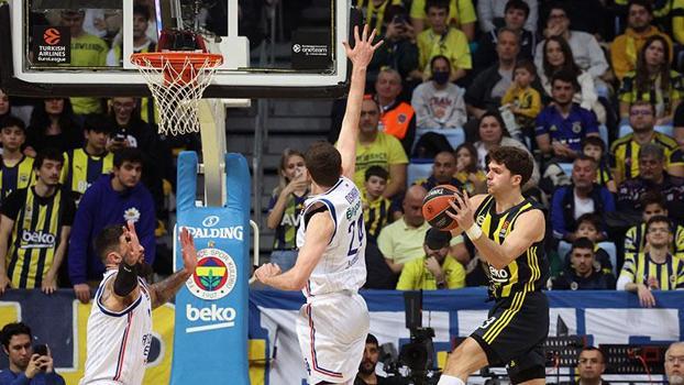 Fenerbahçe Beko - Anadolu Efes: 84-76