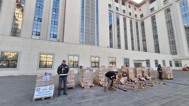 Ankara'da 3,6 ton kaçak nargile tütünü ele geçirildi