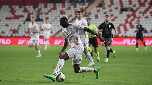 Antalyaspor kupaya galibiyetle başladı