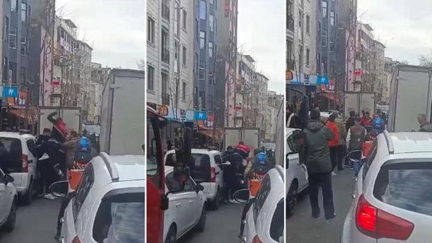 Kağıthane'deki trafik kavgasında önce zıpladı sonra yumrukladı; o anlar kamerada