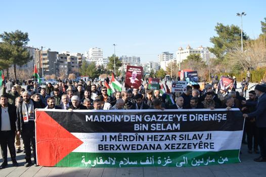 Mardin’deki İsrail protestosunda, saldırılarda hayatını kaybeden gazeteciler anıldı