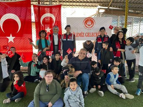 Öğrencilere ‘jandarma’ tanıtıldı