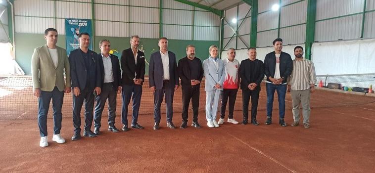 TTF Başkanı Müderrisgil, 'Haydi Tenise' projesini Hatay’da başlattı