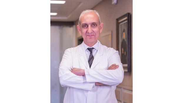 Prof. Dr. Burak Işık: Karın ağrısını hafife almayın