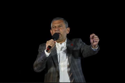 İstanbul- Özgür Özel, Silivri Meydanı'nda konuştu