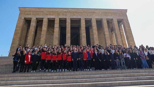 19 Mayıs Atatürk’ü Anma, Gençlik ve Spor Bayramı ile Gençlik Haftası coşkuyla kutlanacak