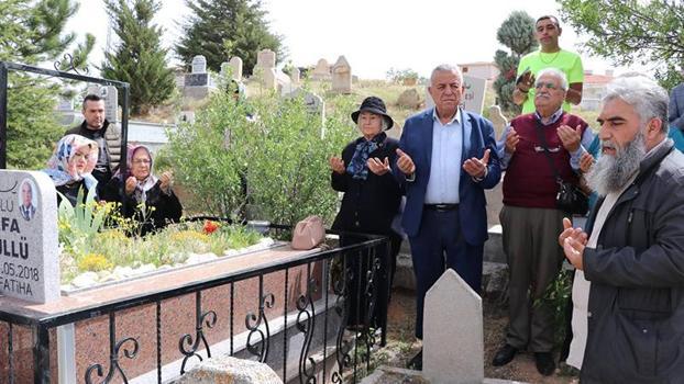 Kırşehir'de 'Ahi Baba' ölümünün 7'nci yıl dönümünde anıldı