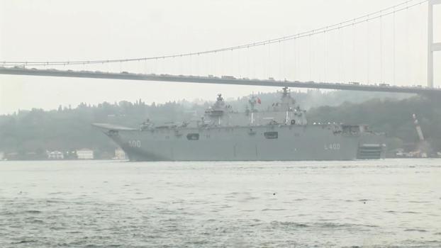 İstanbul - 'TCG Anadolu ile İstanbul’dan Samsun’a Milli Mücadele Yolculuğu’ başladı / TCG Anadolu'nun Boğaz geçişiyle