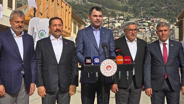 Bakan Kurum: Deprem bölgesindeki çalışmalar, bir milletin kararlılığının göstergesidir