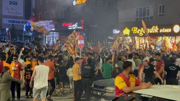 Şanlıurfa’da Galatasaray’ın şampiyonluğu coşkuyla kutlandı