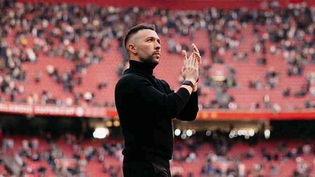 Ajax’ta Farioli dönemi sona erdi