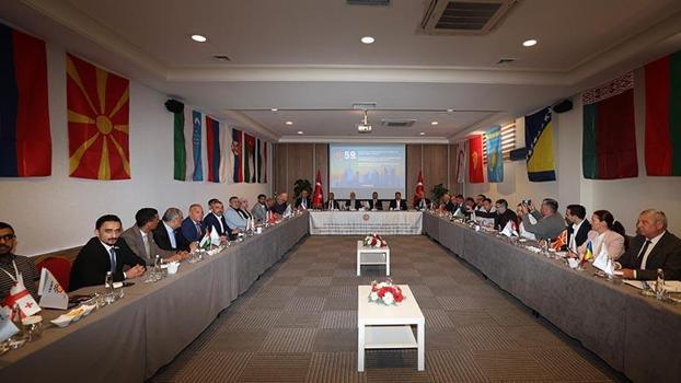 Bakan Işıkhan, 14 ülkeden işçi sendikalarının temsilcileriyle buluştu