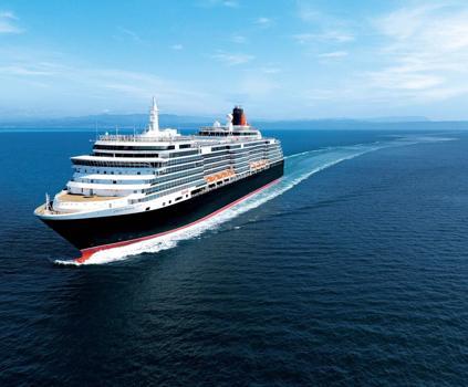 İngiliz Cunard Line'ın ünlü gemisi Queen Victoria, İstanbul'da