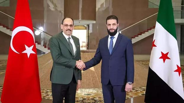 MİT Başkanı Kalın, Suriye'de Cumhurbaşkanı Şara ve heyetiyle görüştü