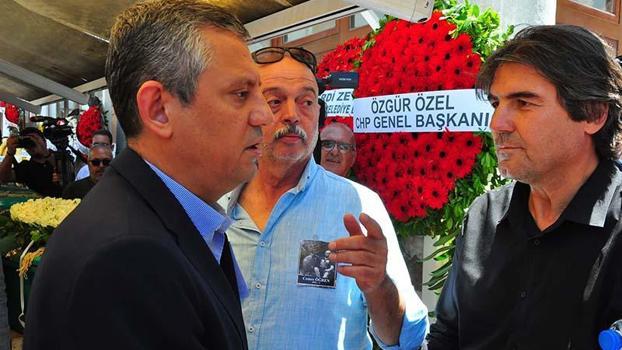 CHP lideri Özgür Özel, cenazeye katıldı