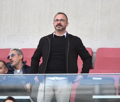Altay'da Başkan Süleyman Özkaral aday olmayacak