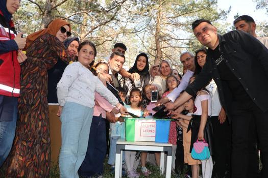 Erzurum'da 'dijital detoks' pikniği; cep telefonları 4 saatliğine kapatıldı