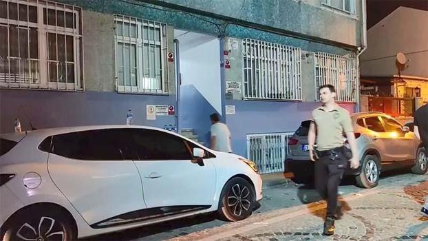 Polis evinde ölü bulundu; meslektaşları odada ve mutfakta başkasına ait ceset parçalarına ulaştı