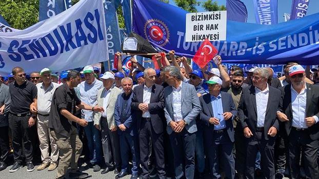 İşçilerden Hazine ve Maliye Bakanlığı önünde açıklama
