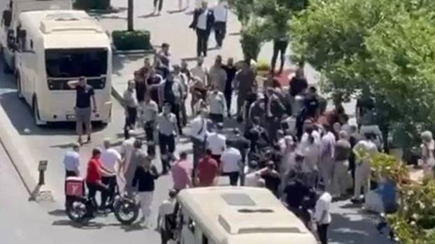 Bakırköy’de hastane bahçesinde silahlı saldırıya uğrayan kişi ağır yaralandı