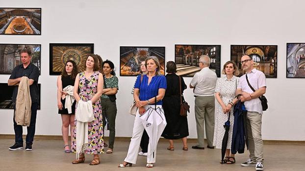 Hırvatistan’ın Rijeka kentinde açılan ‘Ayasofya Fotoğraf Sergisi’ne yoğun ilgi