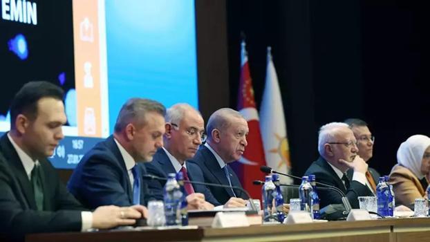 AK Parti'de MKYK toplandı