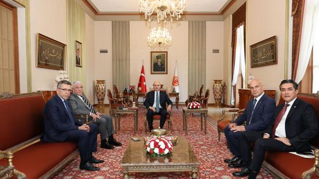 TBMM Başkanı Kurtulmuş, Dervişoğlu'nu kabul etti