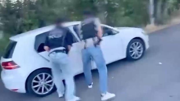 Uluslararası uyuşturucu operasyonunda ele geçirilenler emniyette sergilendi