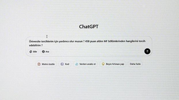 Yapay zeka ile tercih yapan öğrencilere 'dijital kimliğinizi ifşa etmeyin' uyarısı