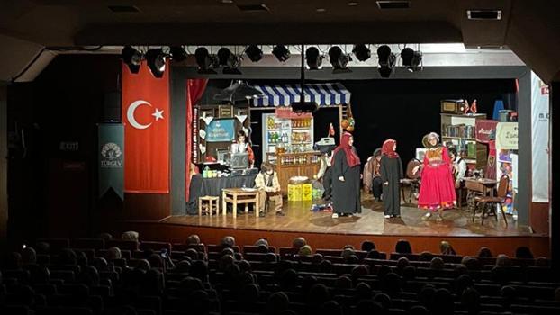 TÜRGEV Vatan Sevgisi adlı tiyatro oyunu, İstanbul’da sergilendi