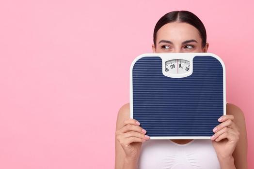'Obezite ameliyatı geçirenlerde revizyon cerrahisi girişimi yaygınlaşıyor'