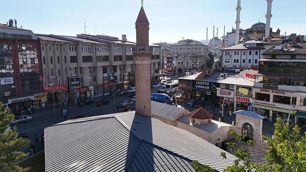 Sivas Hasan Paşa Camisi, restorasyonun ardından ibadete açılıyor