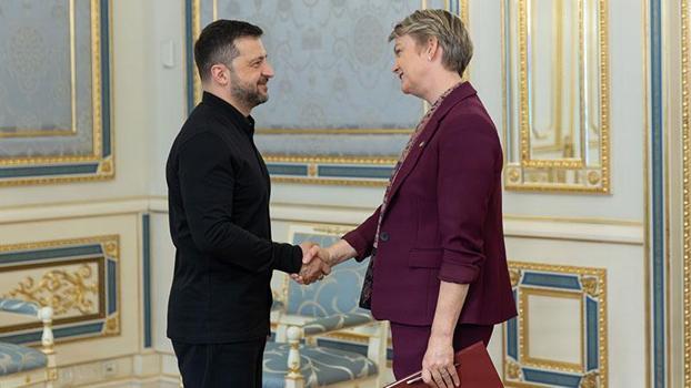 Ukrayna Devlet Başkanı Zelenskiy, İngiltere Dışişleri Bakanı Cooper ile görüştü